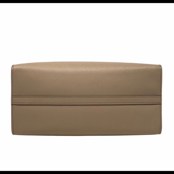 PRADA CAMEO SAFFIANO MEDIUM MONOCHROME BAG ***SOLD OUT*** - Picture 6 of 9